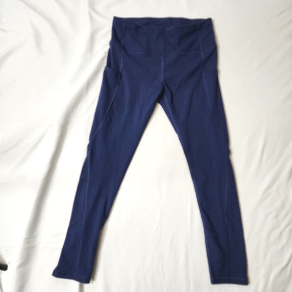 Blue leggings size large 2 pockets like new yoga workout gym pants pull on - Picture 2 of 10